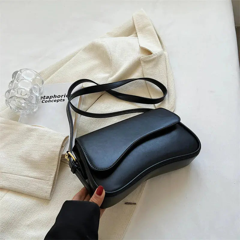 Bolso de Hombro Magnético Minimalista ConEstillo