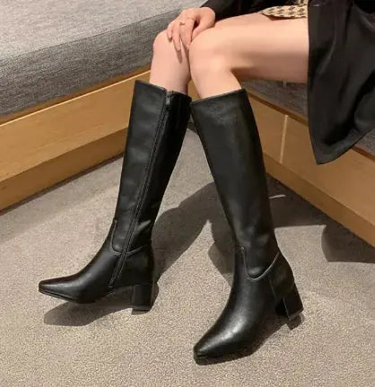 Botas Chelsea Clásicas con Detalle de Cremallera: Elegancia y Comodidad ConEstillo