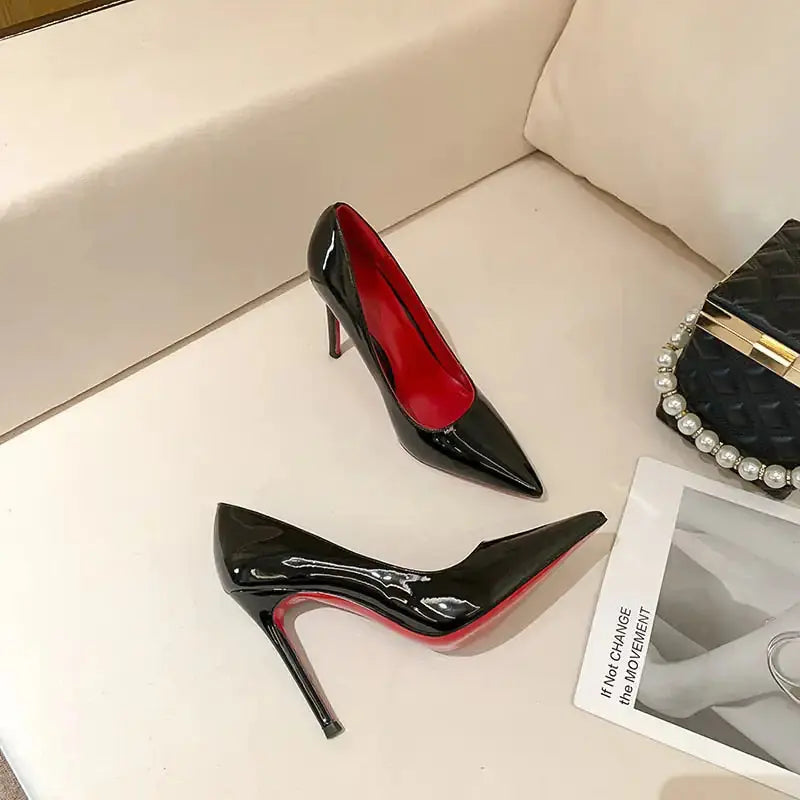 Zapatos de Tacón Alto para Mujer – Estilo y Elegancia en Cada Paso ConEstillo